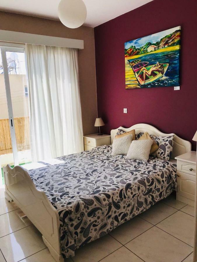 Beautiful Apartment Near The Sea Paphos Eksteriør bilde