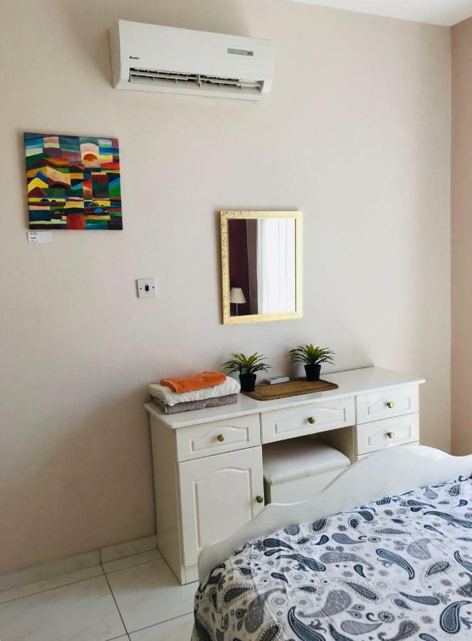 Beautiful Apartment Near The Sea Paphos Eksteriør bilde