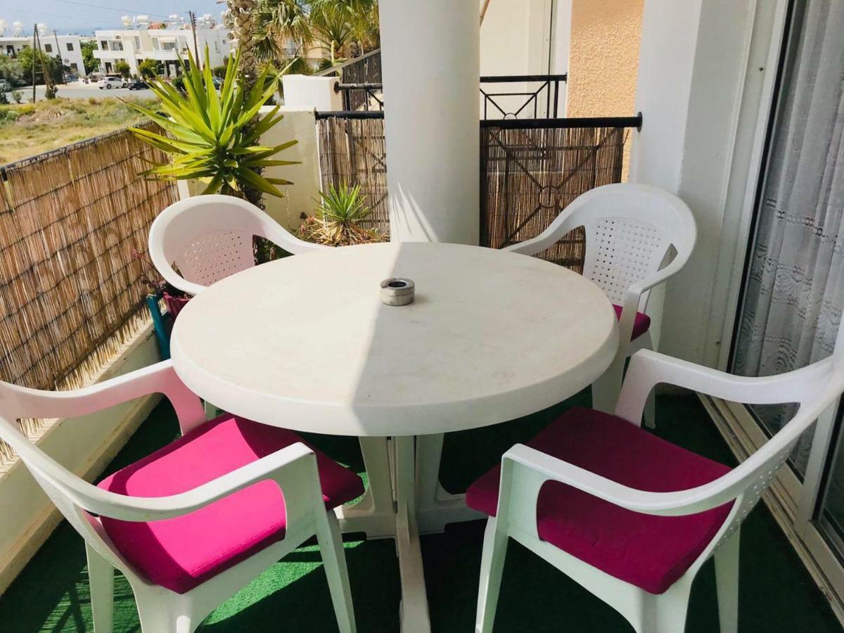 Beautiful Apartment Near The Sea Paphos Eksteriør bilde